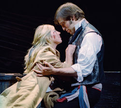 nancysullivanaseponinejonrobynsasmariusphotocreditmichaellepoertrench.jpg