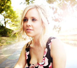 dianavickers.jpg