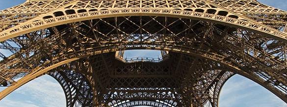 Reservar bilhetes para 3.º andar na Torre Eiffel