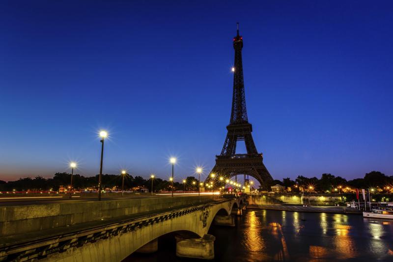 Paris City night tour and Moulin Rouge