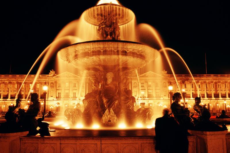 Illuminations of Paris