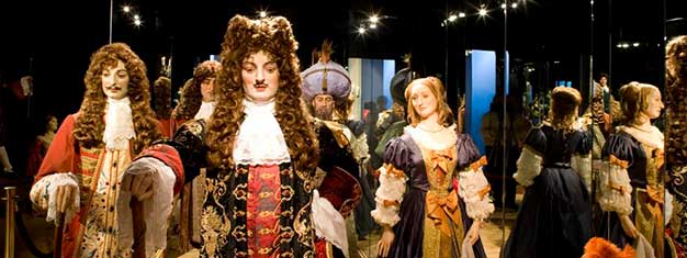 Explore the wax museum Grévin in Paris! The museum displays no less than 300 wax characters. Fun for the entire family! Buy your tickets online!