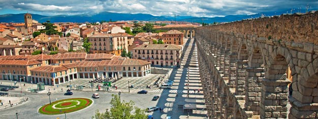 Bestil en heldagstur til de historiske byer Avila og Segovia online! Transport til/fra Madrid er inkluderet. Bestil din tur med eller uden frokost. 
