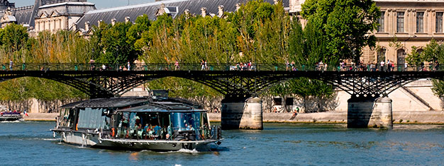 Nyt en parisisk lunsj på Seinen med deilig fransk mat. Billetter til lunsjcruise på Seinen i Paris kan kjøpes her!