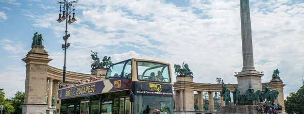 Tag på sightseeing med Big Bus Tours i Budapest. Du kan hoppe af og på lige så meget, som du ønsker. Bestil dine billetter hjemmefra i dag.