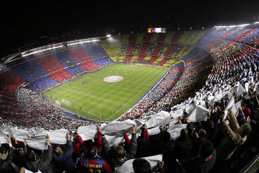 Arène/Stade Camp Nou. BarceloneFootball.fr