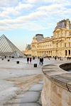 Reserved Access: Louvre Museum Masterpieces Guided Tour