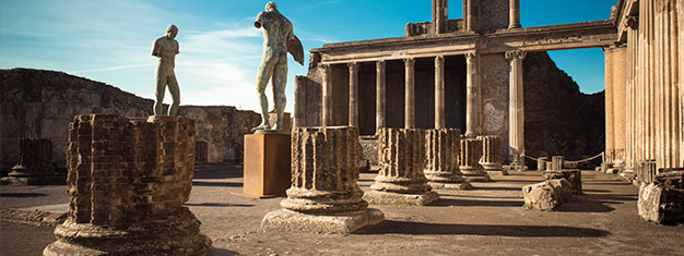 Experience Pompeii in both past and present by using Virtual Reality. Get a guided tour and visit the beautiful  Sorrento. Book your tickets and skip the line!