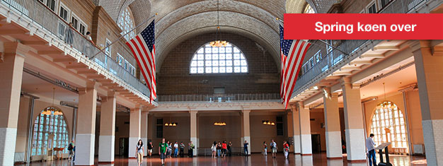 Nyd en bådtur til Liberty & Ellis Island - inklusiv et besøg til Liberty Island, hvor Frihedsgudinden står, og adgang til museet på Ellis Island. Køb nu!
