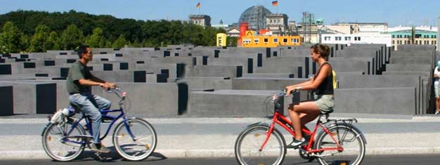 Discover Berlin's history on this popular bike tour! See the location of Nazi bunkers, war-damaged buildings, & WWII battlefields. Book your tour now!