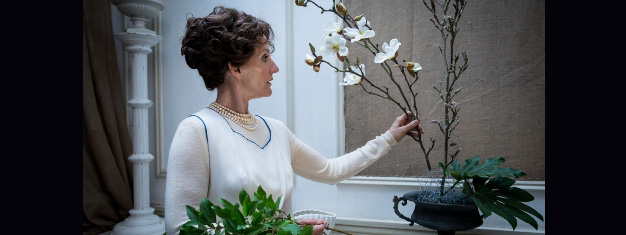 Storm in a Flower Vase i London, fra producenterne af West End hittet ‘Bette and Joan’, er et nyt skuespil af Anton Burge. Billetter til Storm in a Flower Vase i London her!