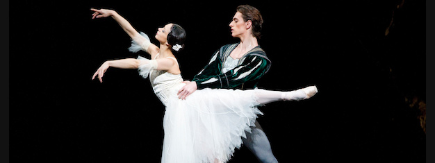 The ballet&nbsp;<strong>Jewels</strong>&nbsp;on&nbsp;<strong>Royal Opera House</strong>&nbsp;in London by&nbsp;<strong>Balanchine</strong>&nbsp;and<strong>&nbsp;</strong>performed by<strong>&nbsp;Bolshoi company</strong>. Book tickets to Jewels in London here!&nbsp;<br />