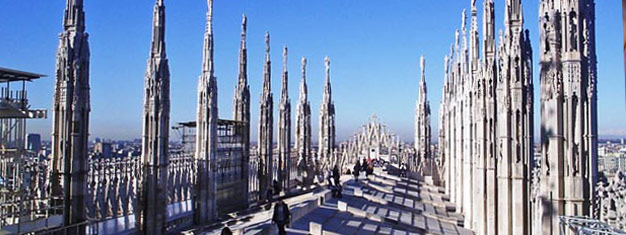 Esta visita guiada pela Catedral Duomo inclui entrada prioritária, sem se preocupar com as filas. Aproveite o conhecimento do guia neste tour em grupo limitado, reservas online!